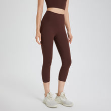 Load image into Gallery viewer, Infinite Active 3/4 Crop Tight