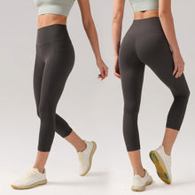 Load image into Gallery viewer, Eltextiles 3/4 Crop Tight

