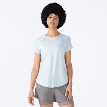 Load image into Gallery viewer, Perform Active Shirt
