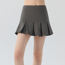 Load image into Gallery viewer, Ultimate Pleated Skort
