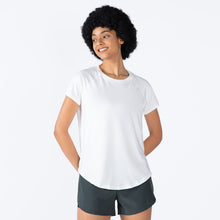 Load image into Gallery viewer, Perform Active Shirt
