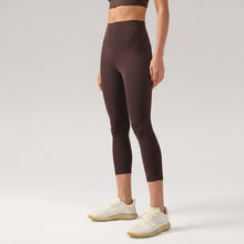 Load image into Gallery viewer, Eltextiles 3/4 Crop Tight
